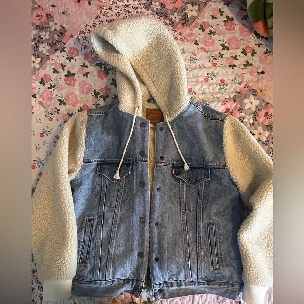 Levi’s Jean Sherpa Jacket